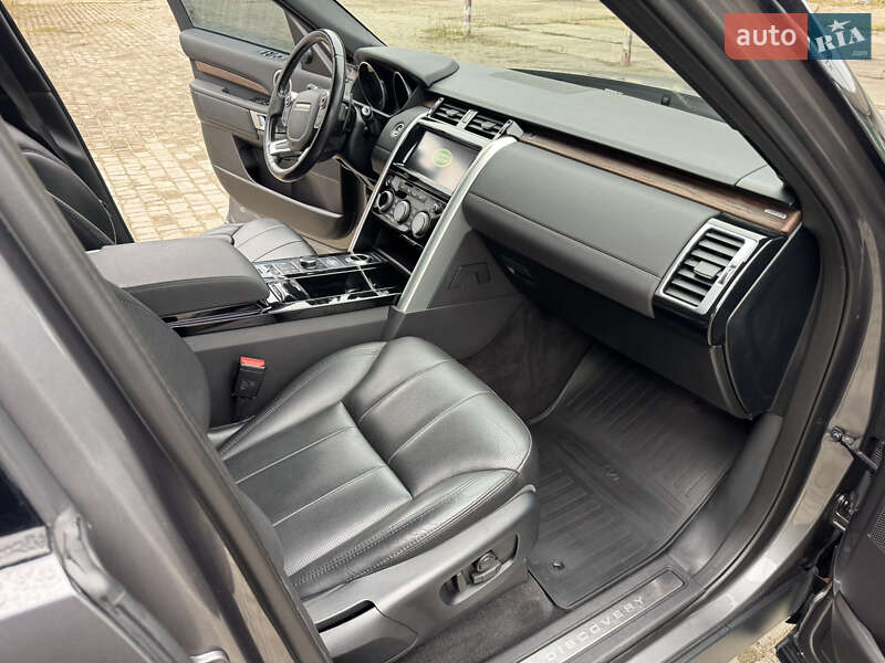 Позашляховик / Кросовер Land Rover Discovery 2017 в Ковелі