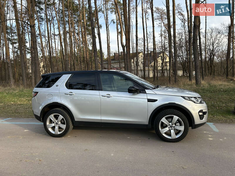 Внедорожник / Кроссовер Land Rover Discovery 2015 в Житомире