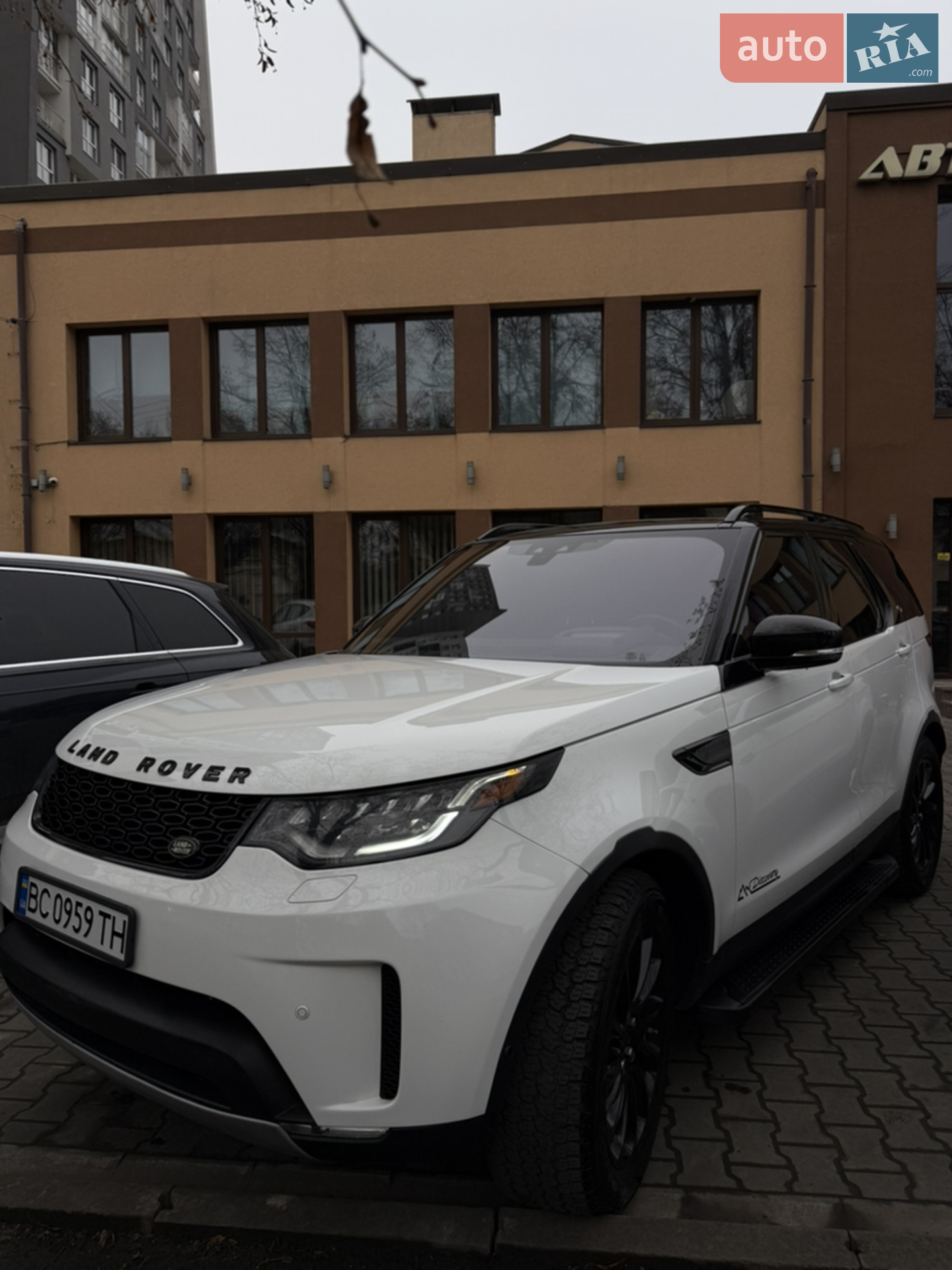 2018 Land Rover Discovery - мініатюра 6
