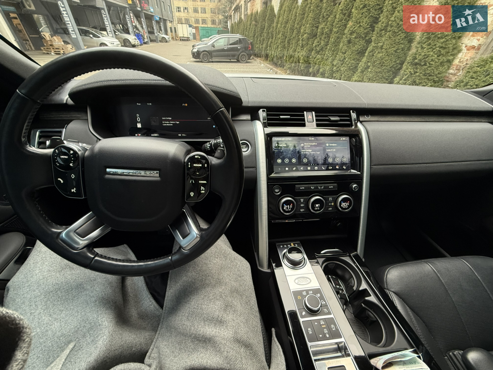 2018 Land Rover Discovery - мініатюра 11