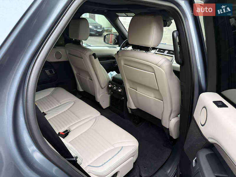 Внедорожник / Кроссовер Land Rover Discovery 2018 в Чернигове