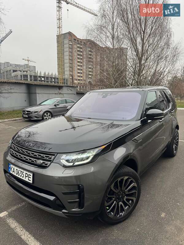 Внедорожник / Кроссовер Land Rover Discovery 2017 в Киеве