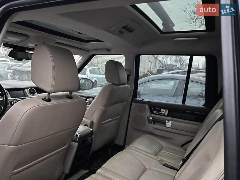Позашляховик / Кросовер Land Rover Discovery 2015 в Черкасах