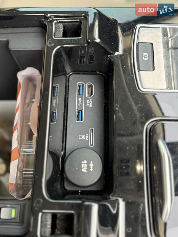 Внедорожник / Кроссовер Land Rover Discovery 2017 в Львове фото 54 Внедорожник / Кроссовер Land Rover Discovery 2017 в Львове