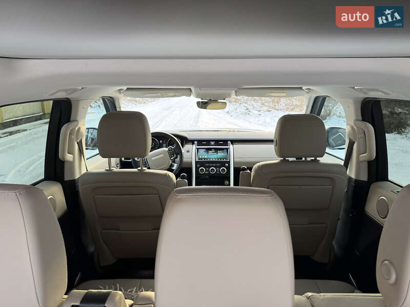 Внедорожник / Кроссовер Land Rover Discovery 2017 в Львове фото 58 Внедорожник / Кроссовер Land Rover Discovery 2017 в Львове