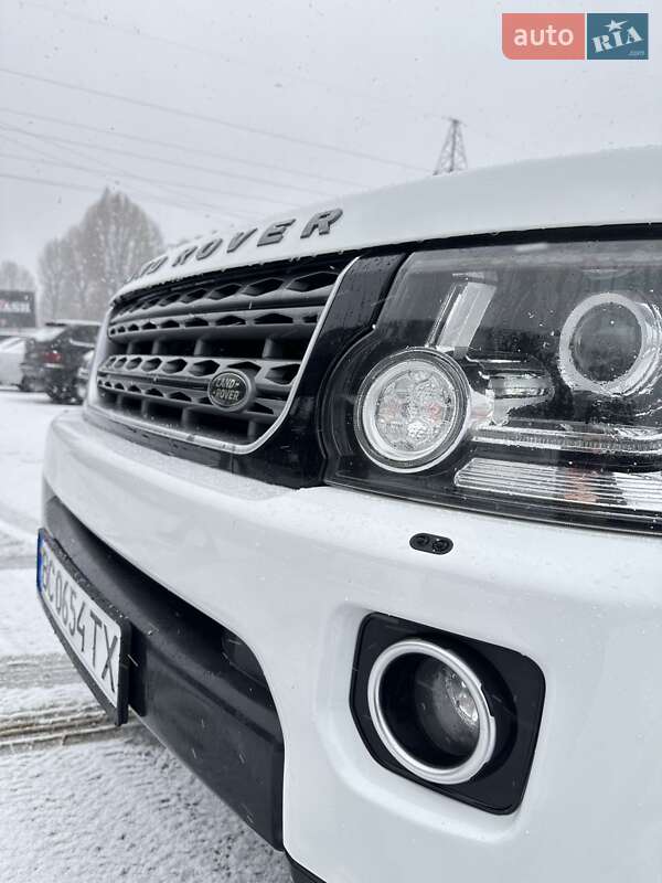 Внедорожник / Кроссовер Land Rover Discovery 2015 в Львове