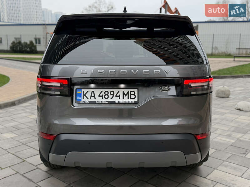Внедорожник / Кроссовер Land Rover Discovery 2017 в Киеве