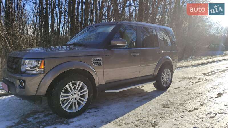 Внедорожник / Кроссовер Land Rover Discovery 2015 в Трускавце