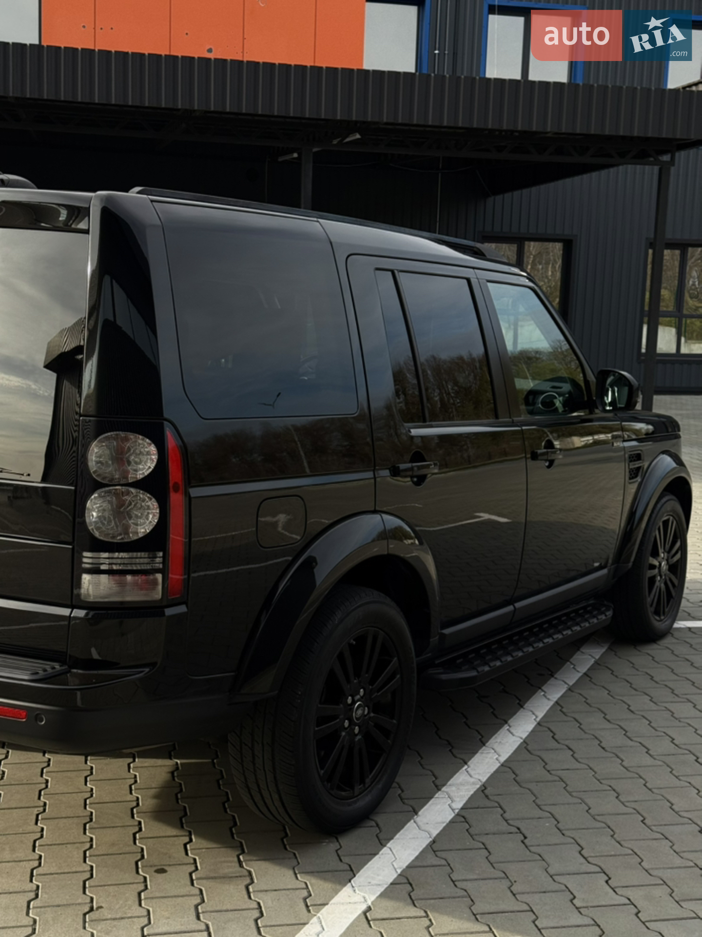 2016 Land Rover Discovery - мініатюра 8
