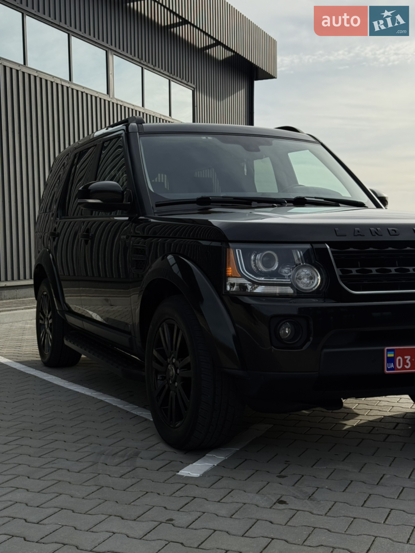 2016 Land Rover Discovery - мініатюра 4