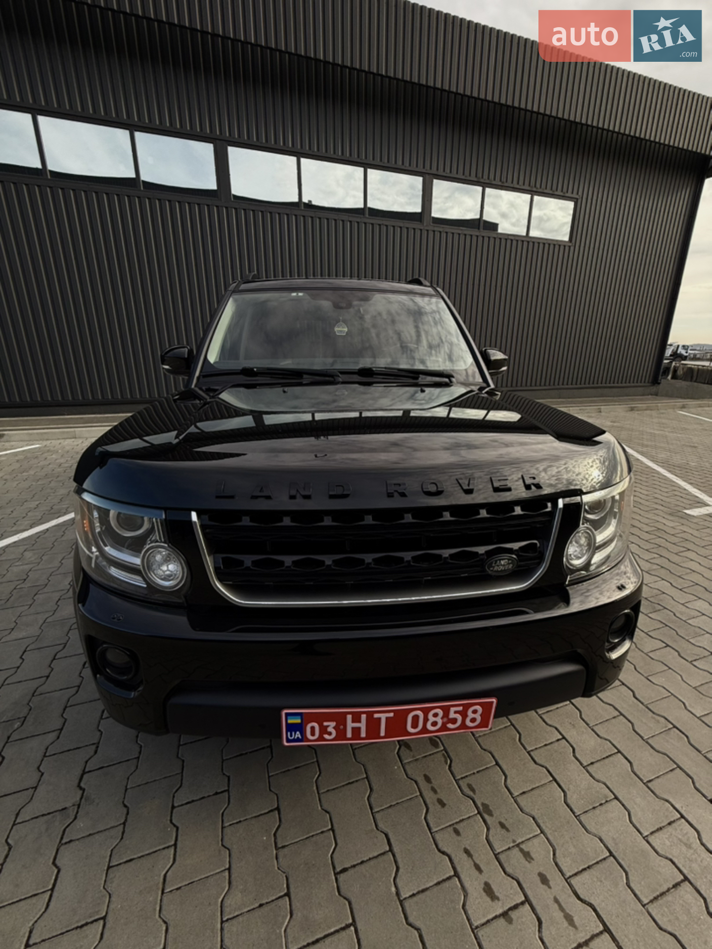2016 Land Rover Discovery - мініатюра 36