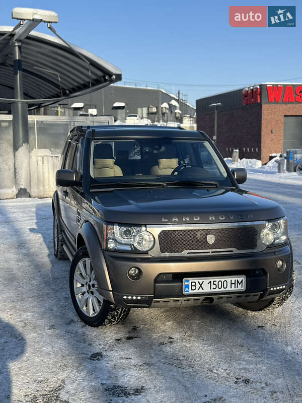 Land Rover Discovery 2011