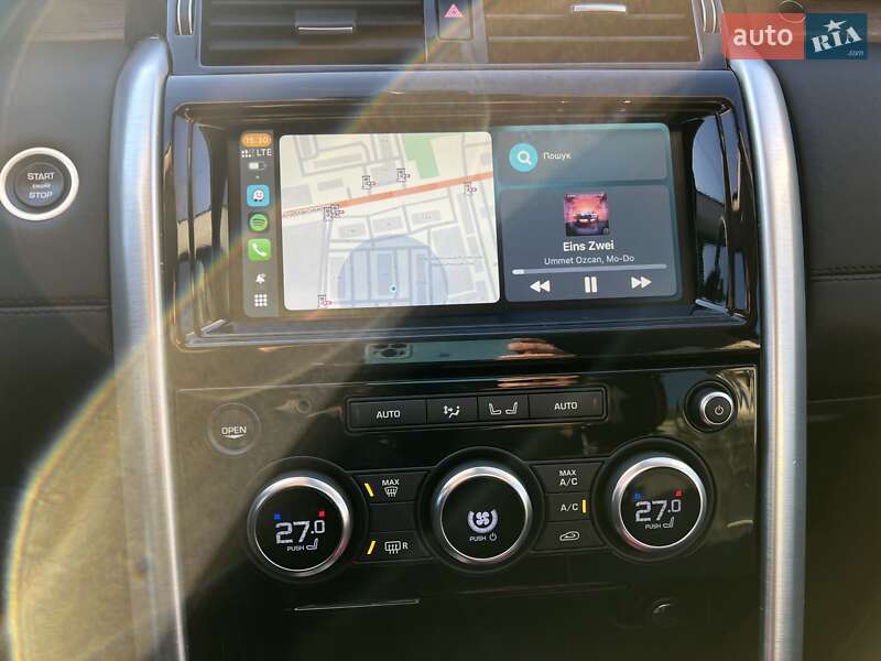 Внедорожник / Кроссовер Land Rover Discovery 2017 в Киеве