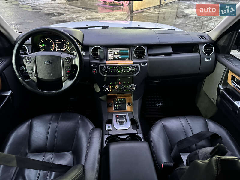 Внедорожник / Кроссовер Land Rover Discovery 2014 в Киеве