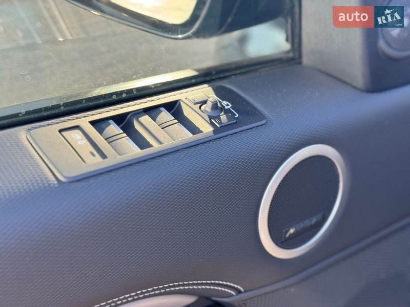 Внедорожник / Кроссовер Land Rover Discovery 2023 в Киеве