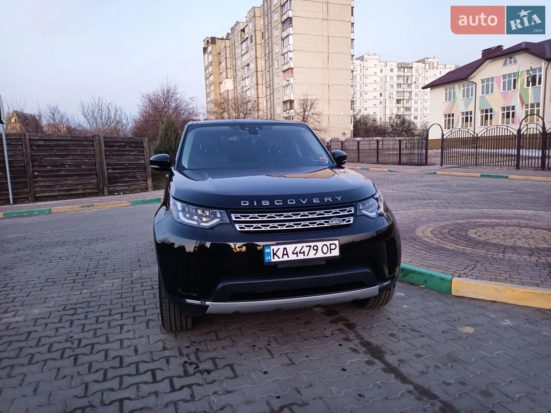 2018 Land Rover Discovery - мініатюра 23