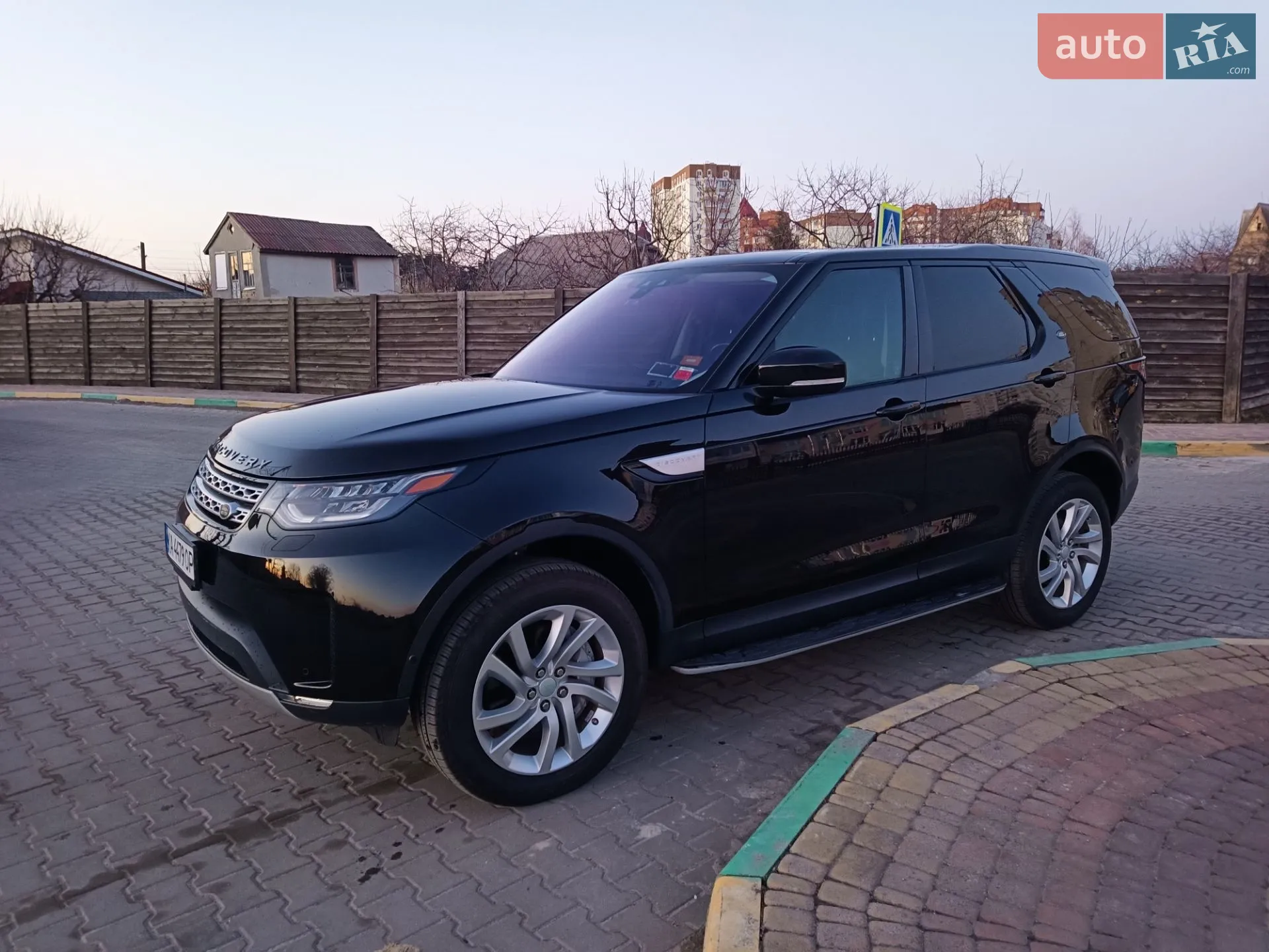 2018 Land Rover Discovery - мініатюра 4