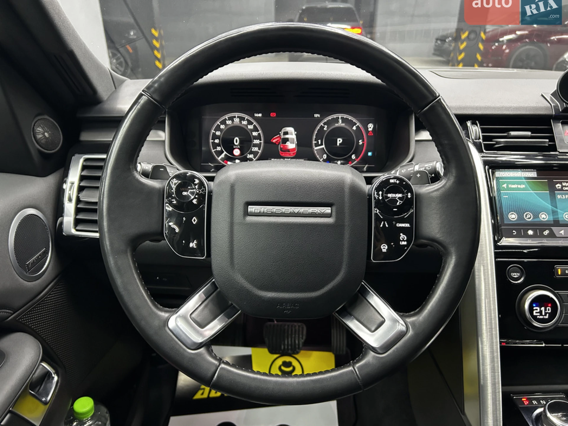 2018 Land Rover Discovery - мініатюра 20
