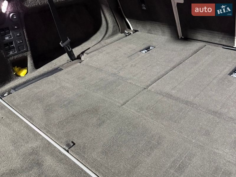 Внедорожник / Кроссовер Land Rover Discovery 2017 в Одессе