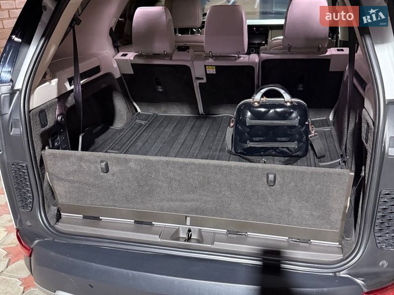 Внедорожник / Кроссовер Land Rover Discovery 2017 в Одессе