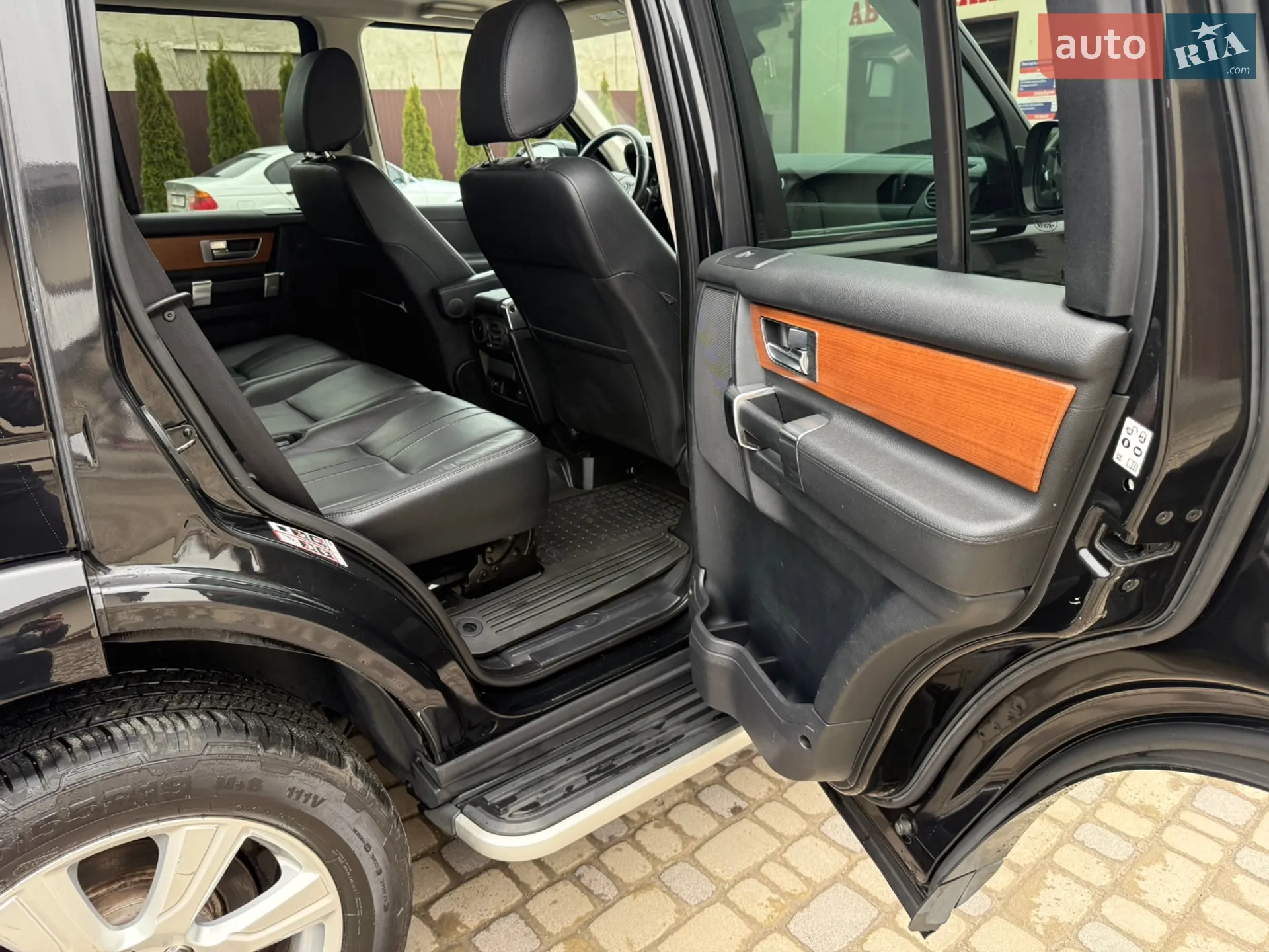 2015 Land Rover Discovery - мініатюра 29