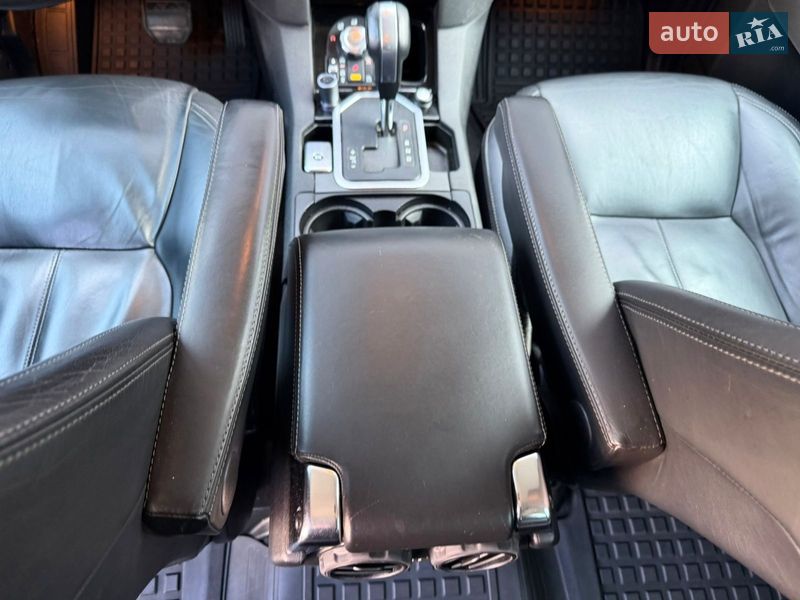 Внедорожник / Кроссовер Land Rover Discovery 2010 в Киеве фото 34 Внедорожник / Кроссовер Land Rover Discovery 2010 в Киеве