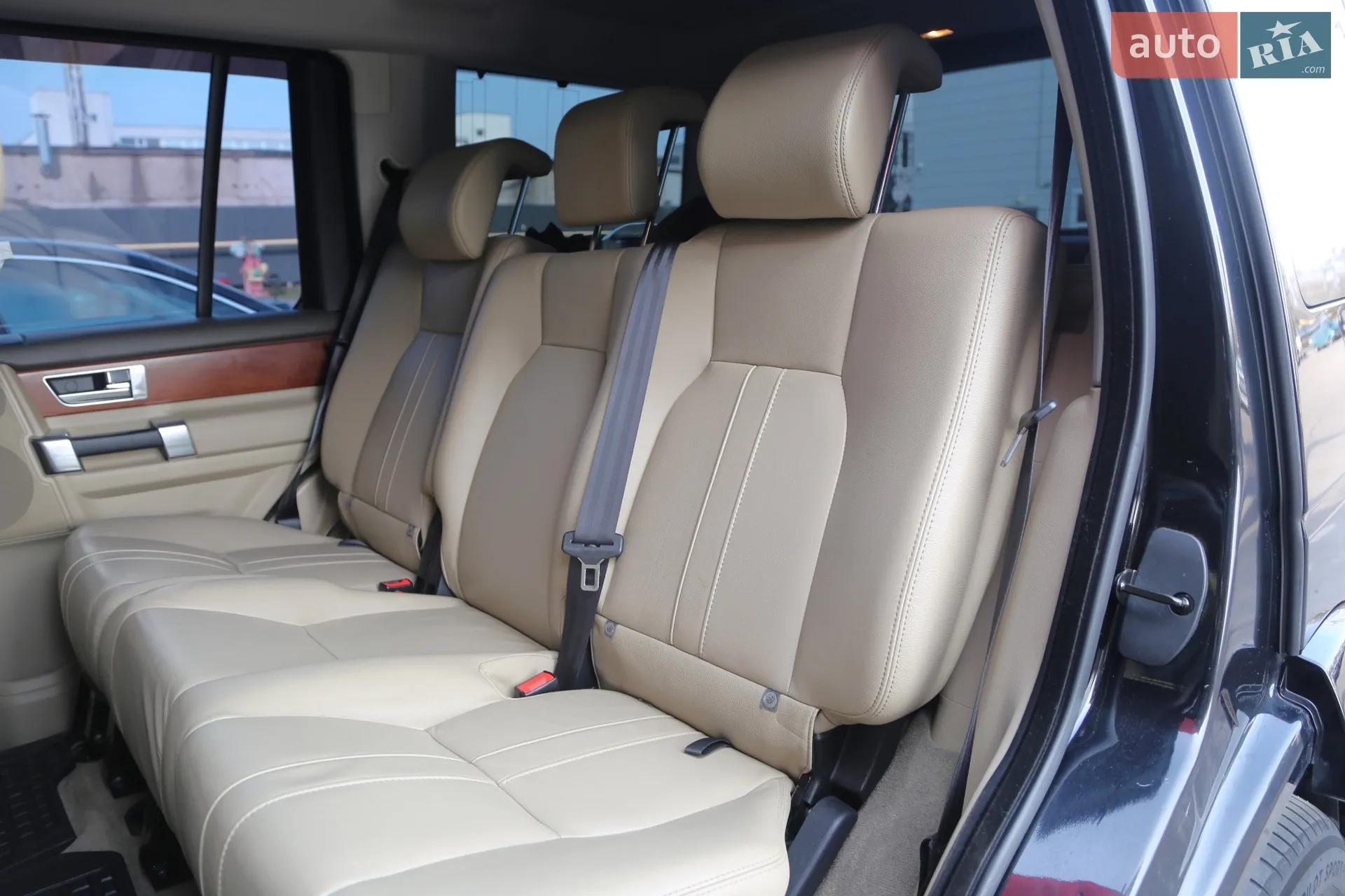 2015 Land Rover Discovery - мініатюра 10
