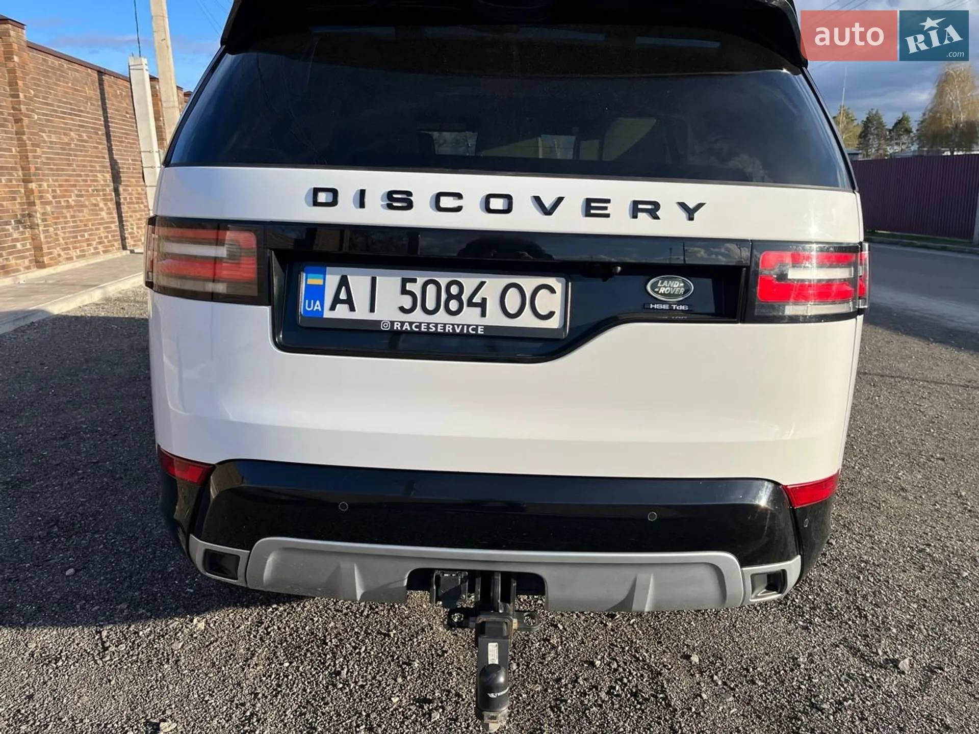 2017 Land Rover Discovery - мініатюра 22