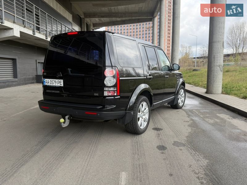 Внедорожник / Кроссовер Land Rover Discovery 2016 в Киеве