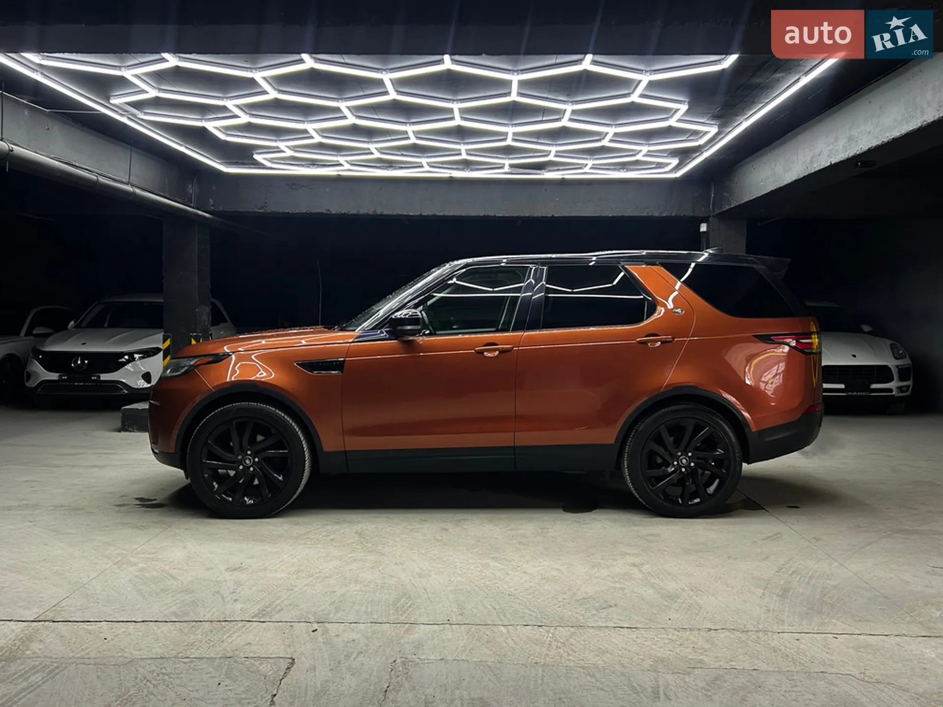 2017 Land Rover Discovery - мініатюра 6