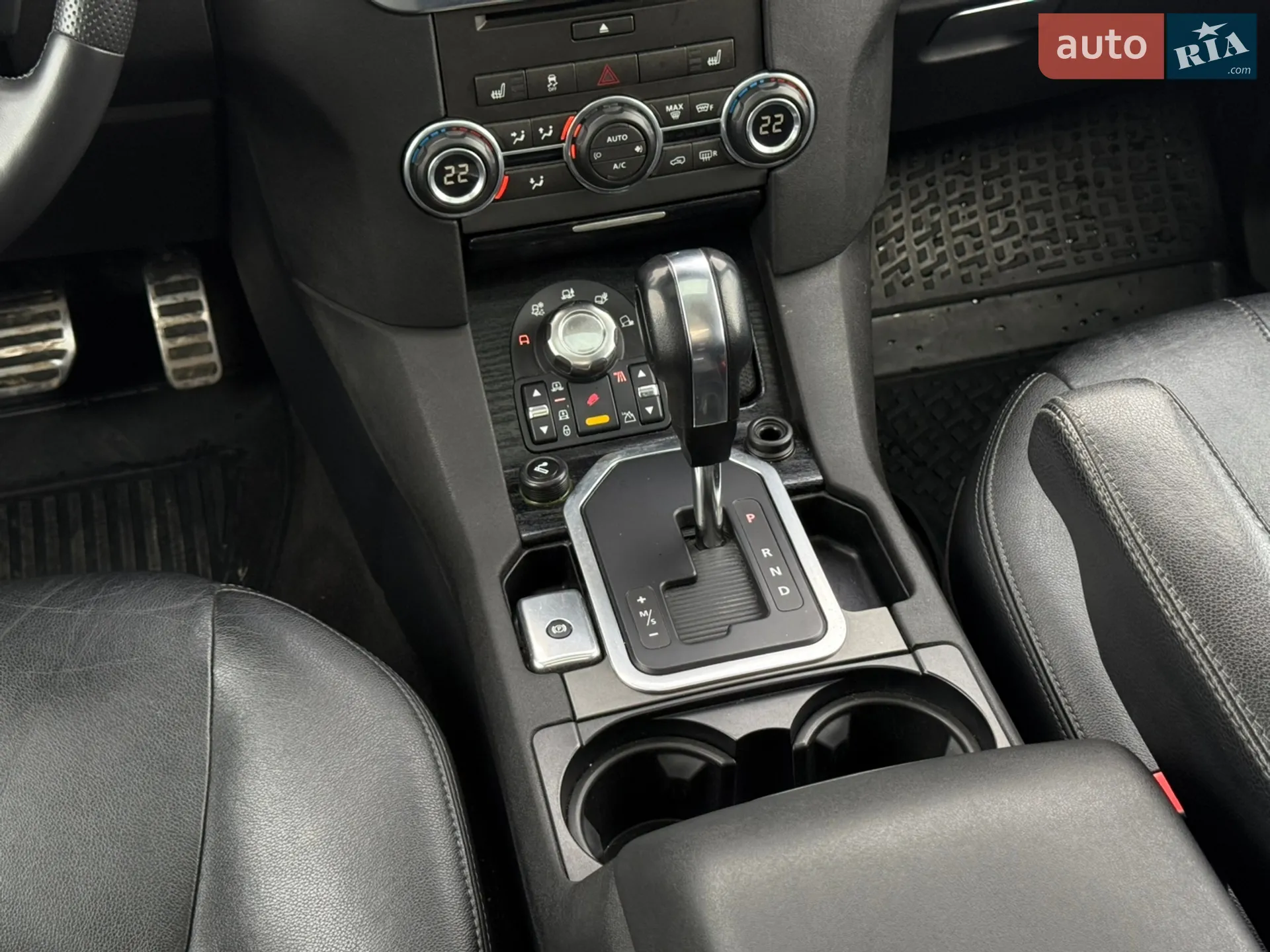 2012 Land Rover Discovery - мініатюра 24
