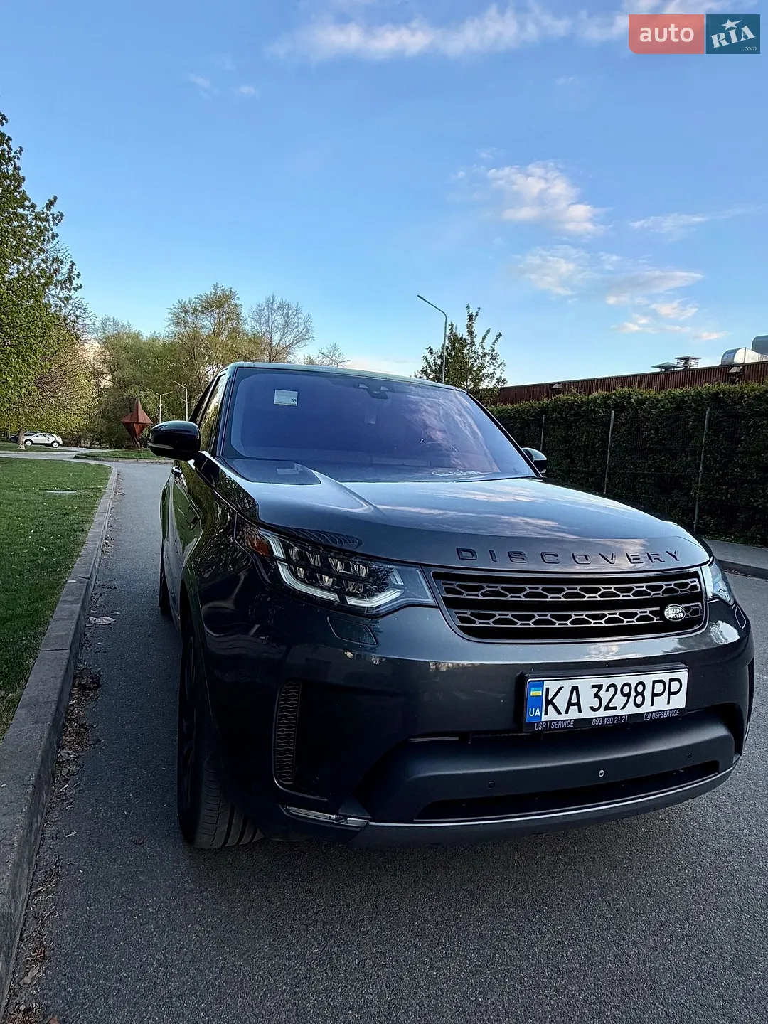 2018 Land Rover Discovery - мініатюра 3