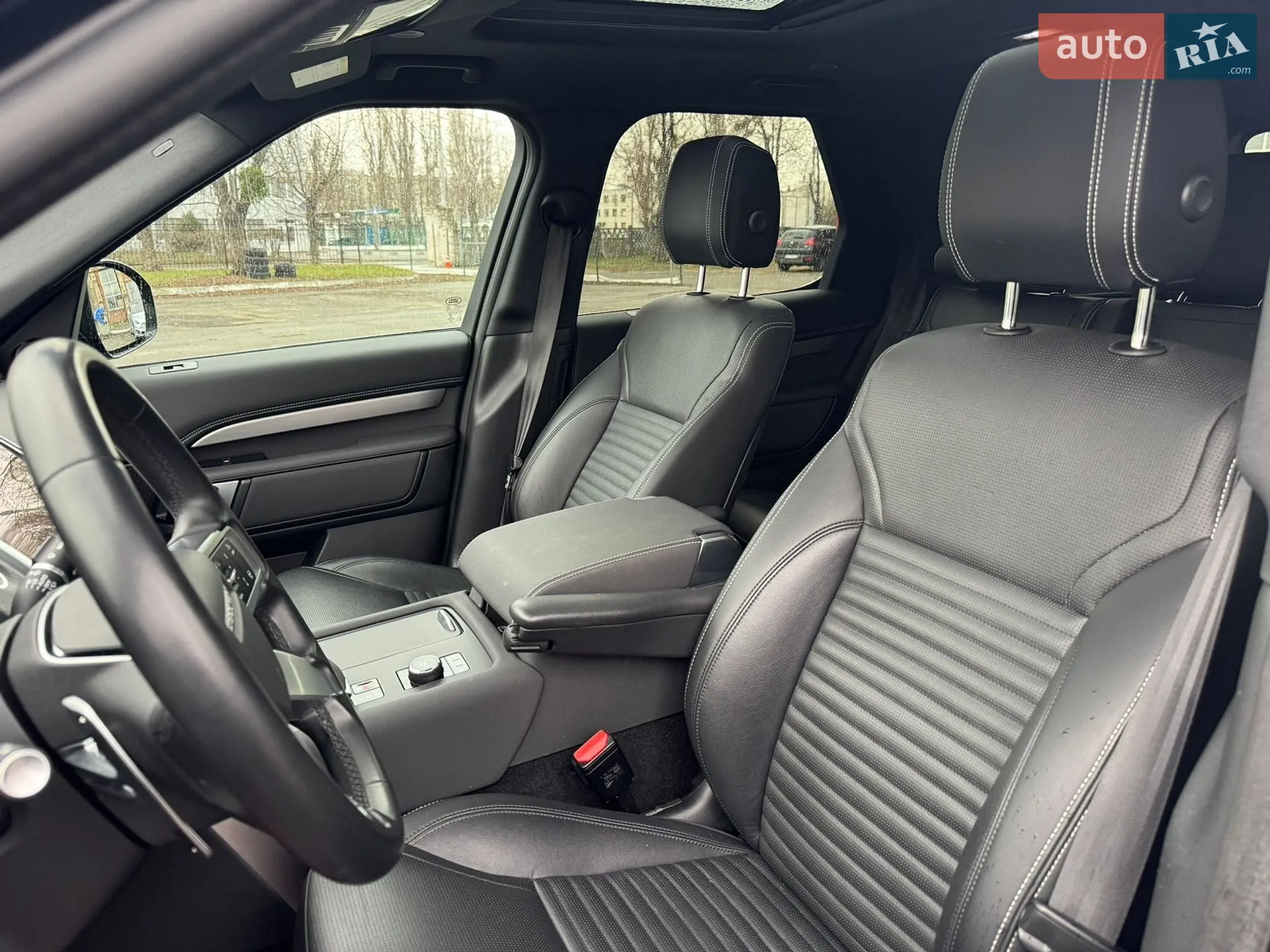 2023 Land Rover Discovery - мініатюра 11
