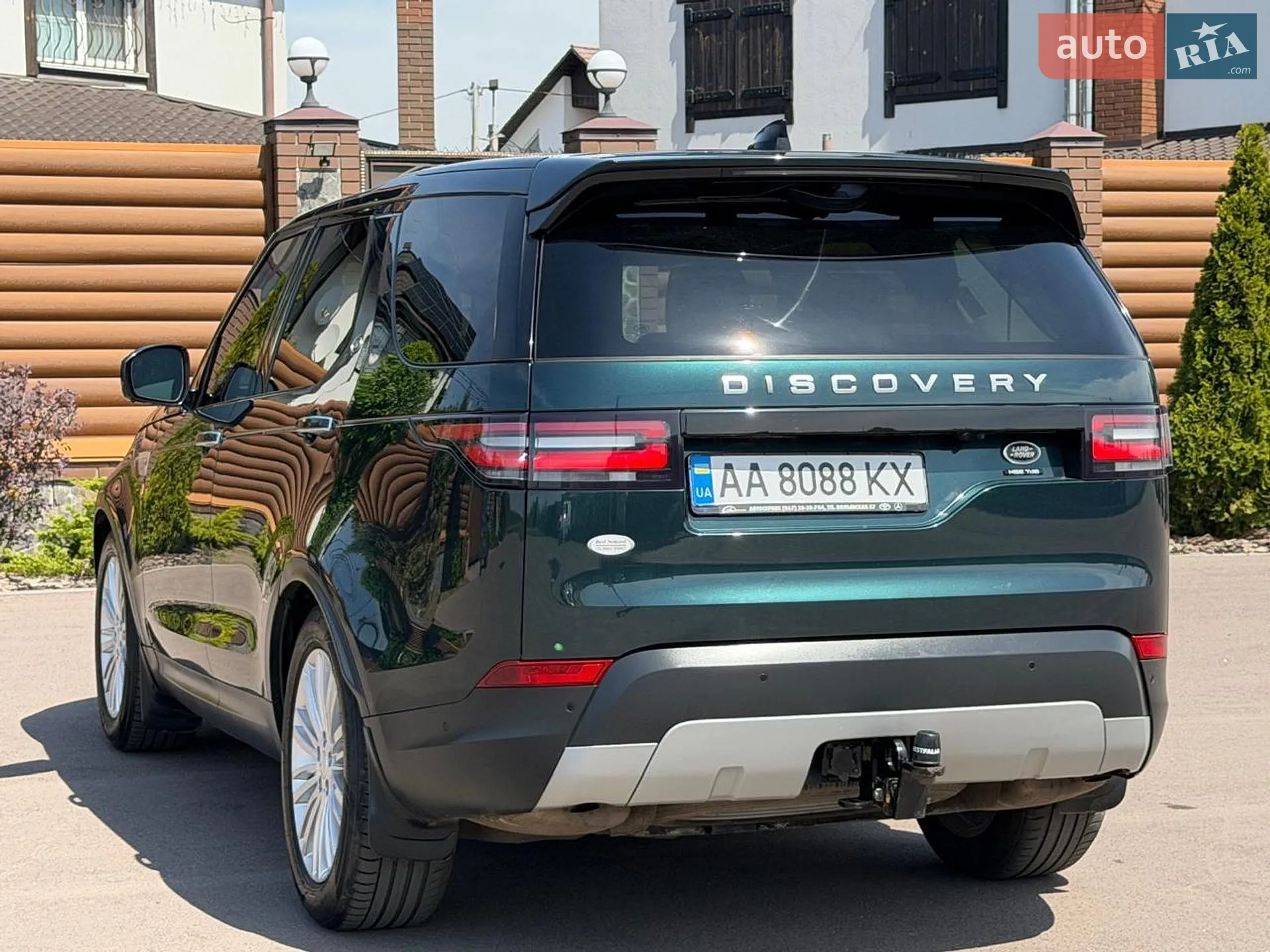 2017 Land Rover Discovery - мініатюра 27