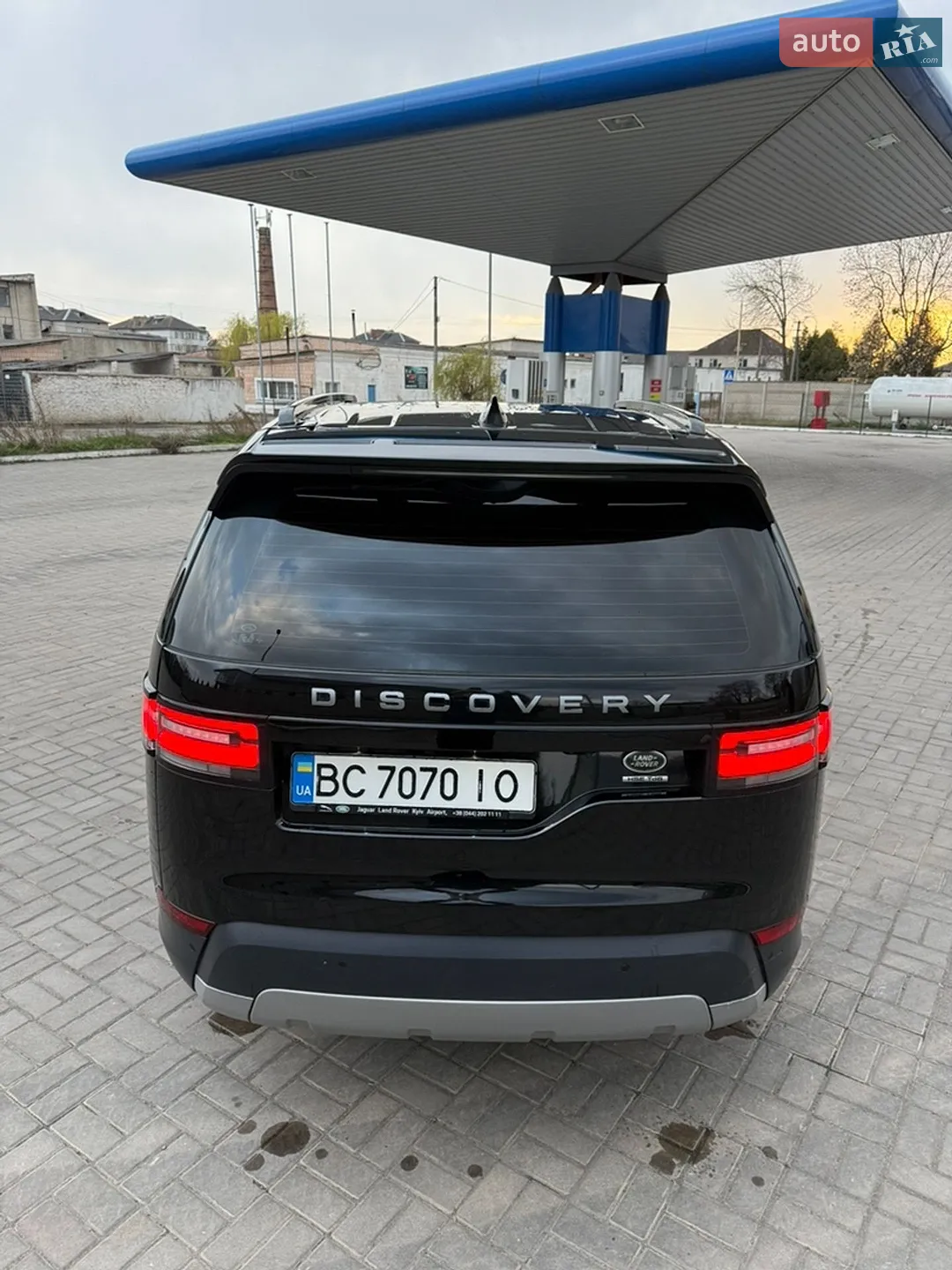 2017 Land Rover Discovery - мініатюра 10