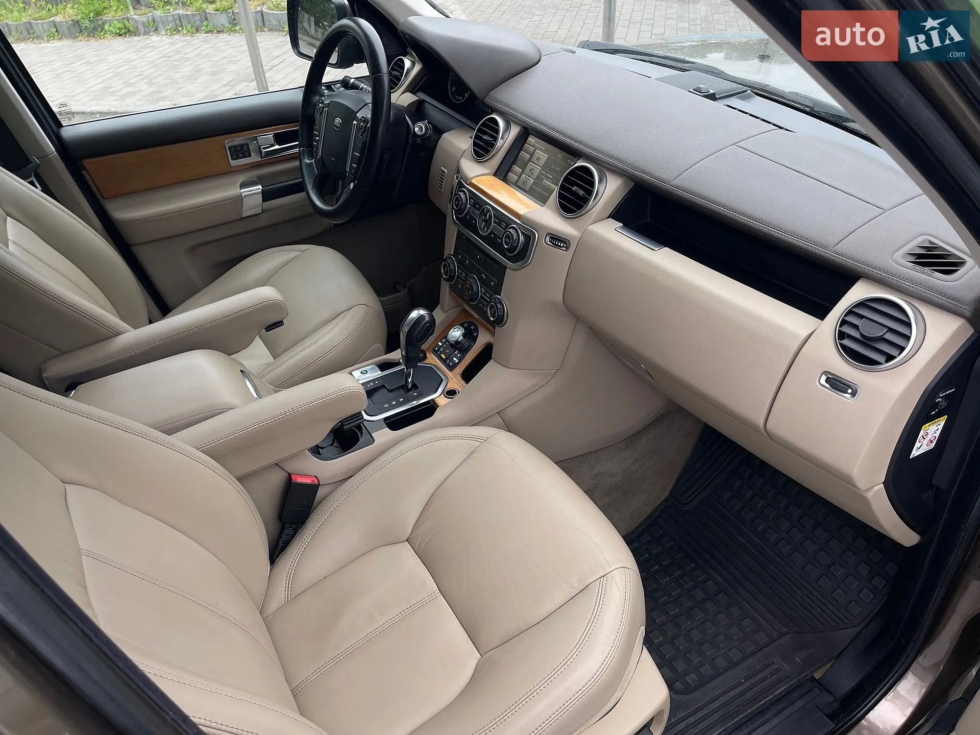 2011 Land Rover Discovery - мініатюра 25