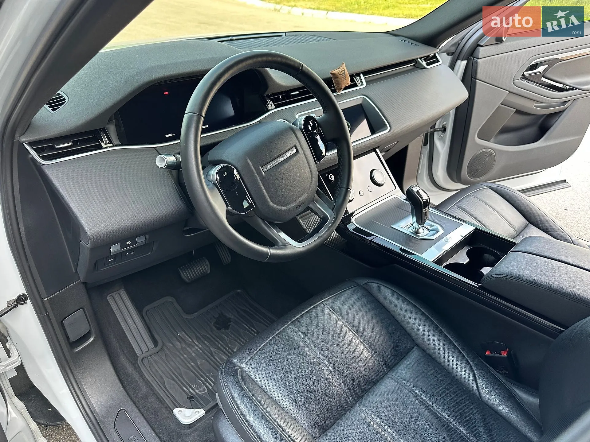 2019 Land Rover Range Rover Evoque - мініатюра 17