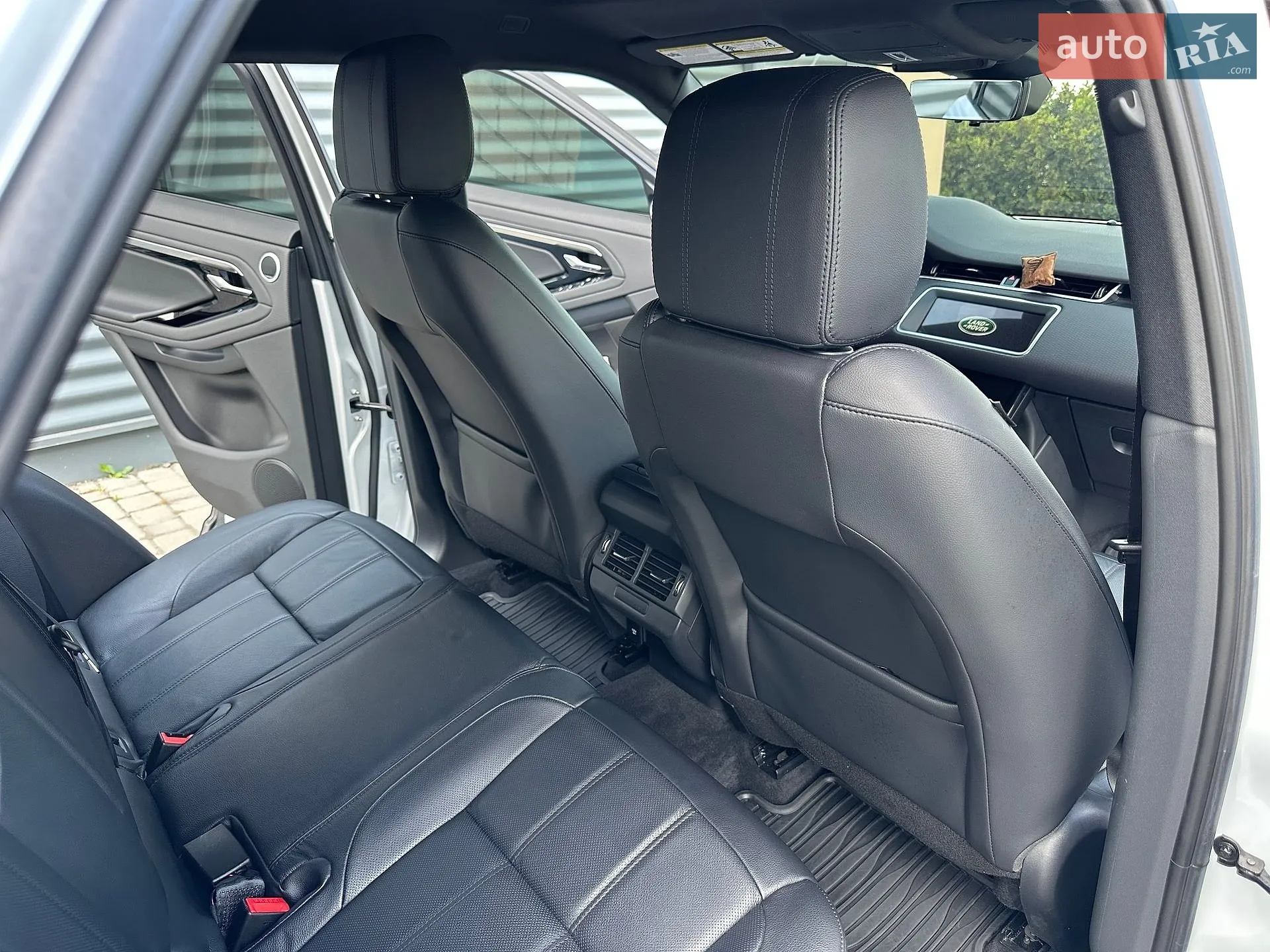 2019 Land Rover Range Rover Evoque - мініатюра 27