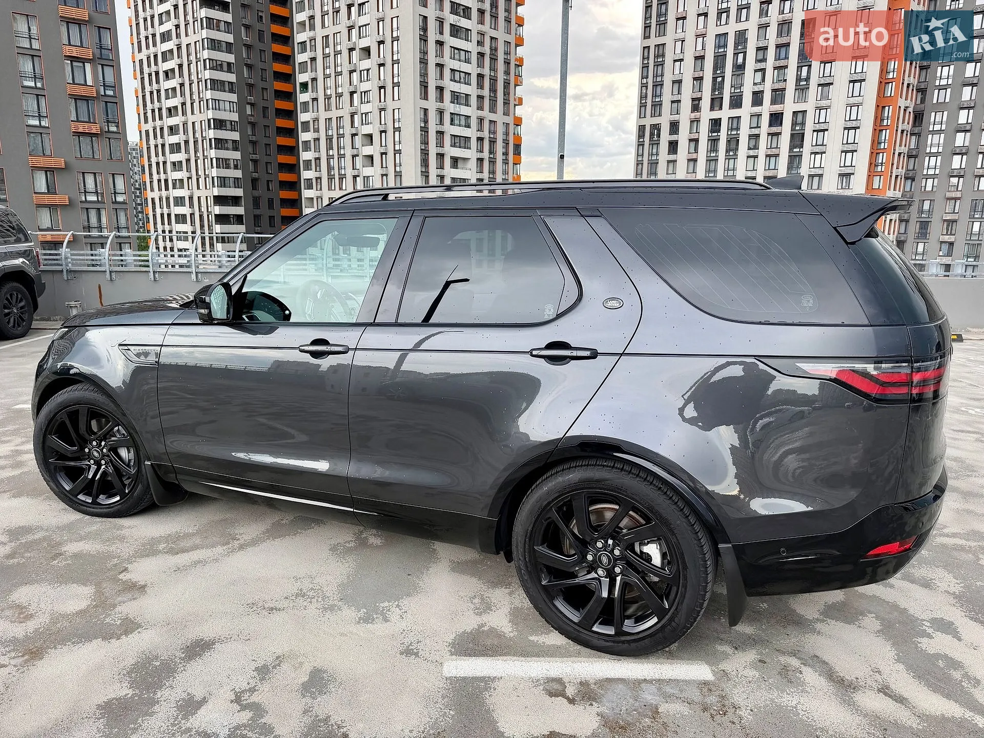 2023 Land Rover Discovery - мініатюра 8