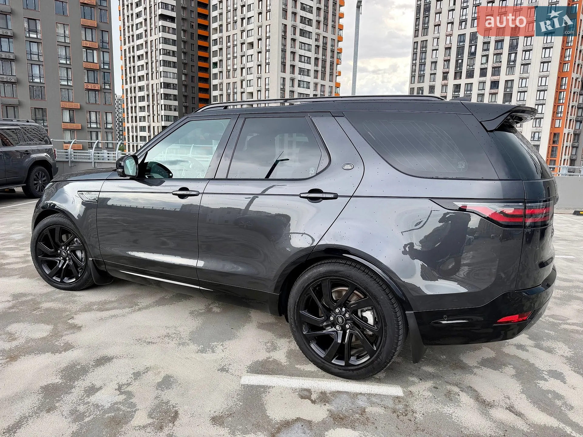 2023 Land Rover Discovery - мініатюра 15