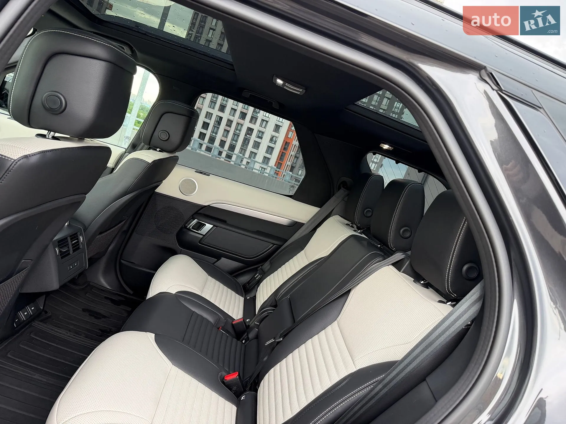 2023 Land Rover Discovery - мініатюра 79
