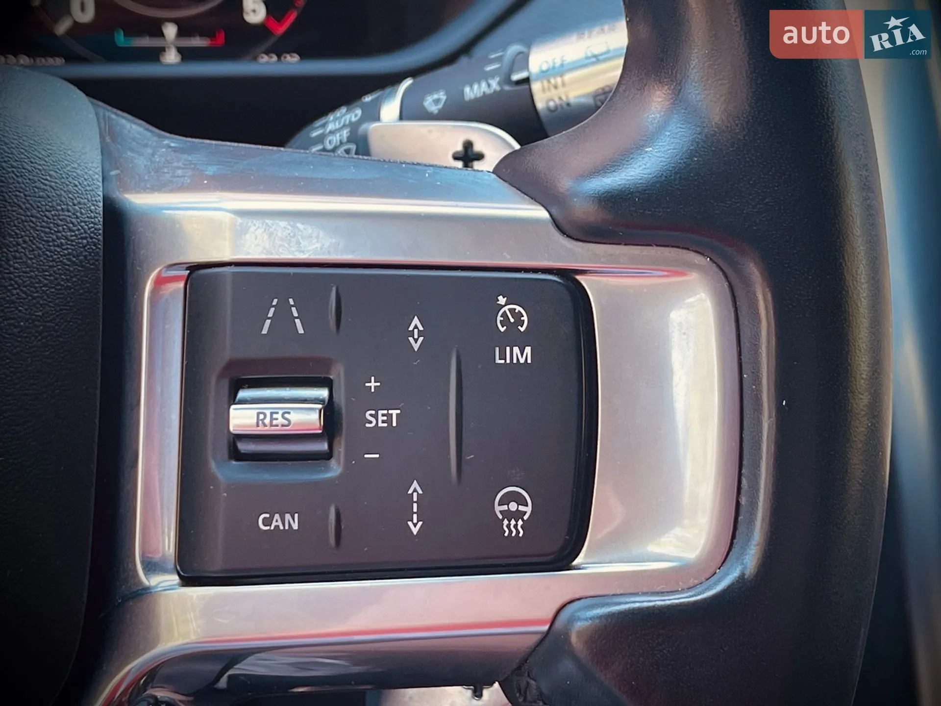 2021 Land Rover Discovery - мініатюра 31