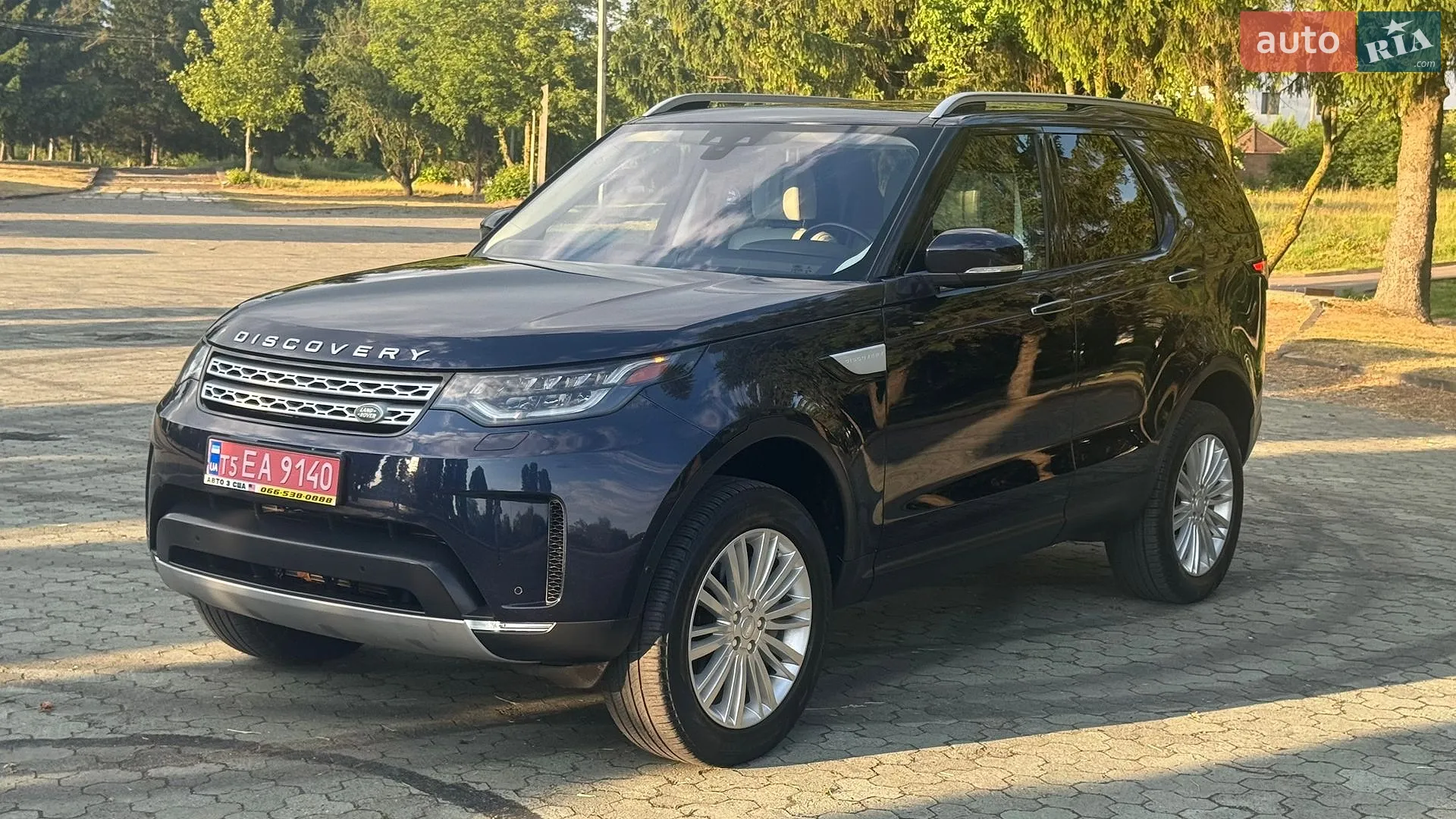2019 Land Rover Discovery - мініатюра 11