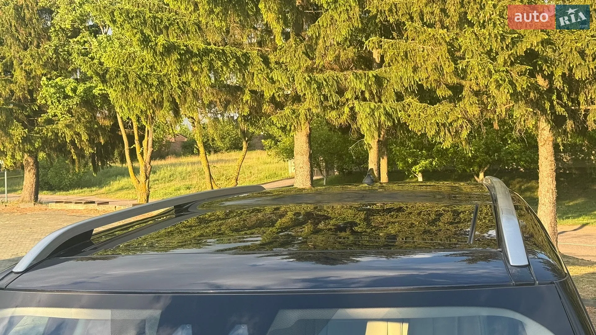 2019 Land Rover Discovery - мініатюра 16