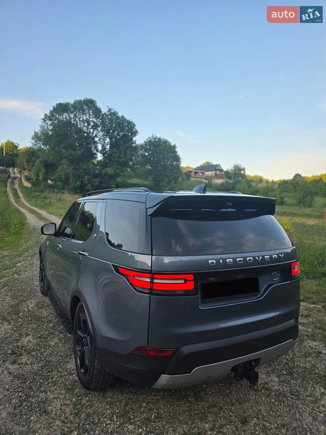 2018 Land Rover Discovery - мініатюра 11