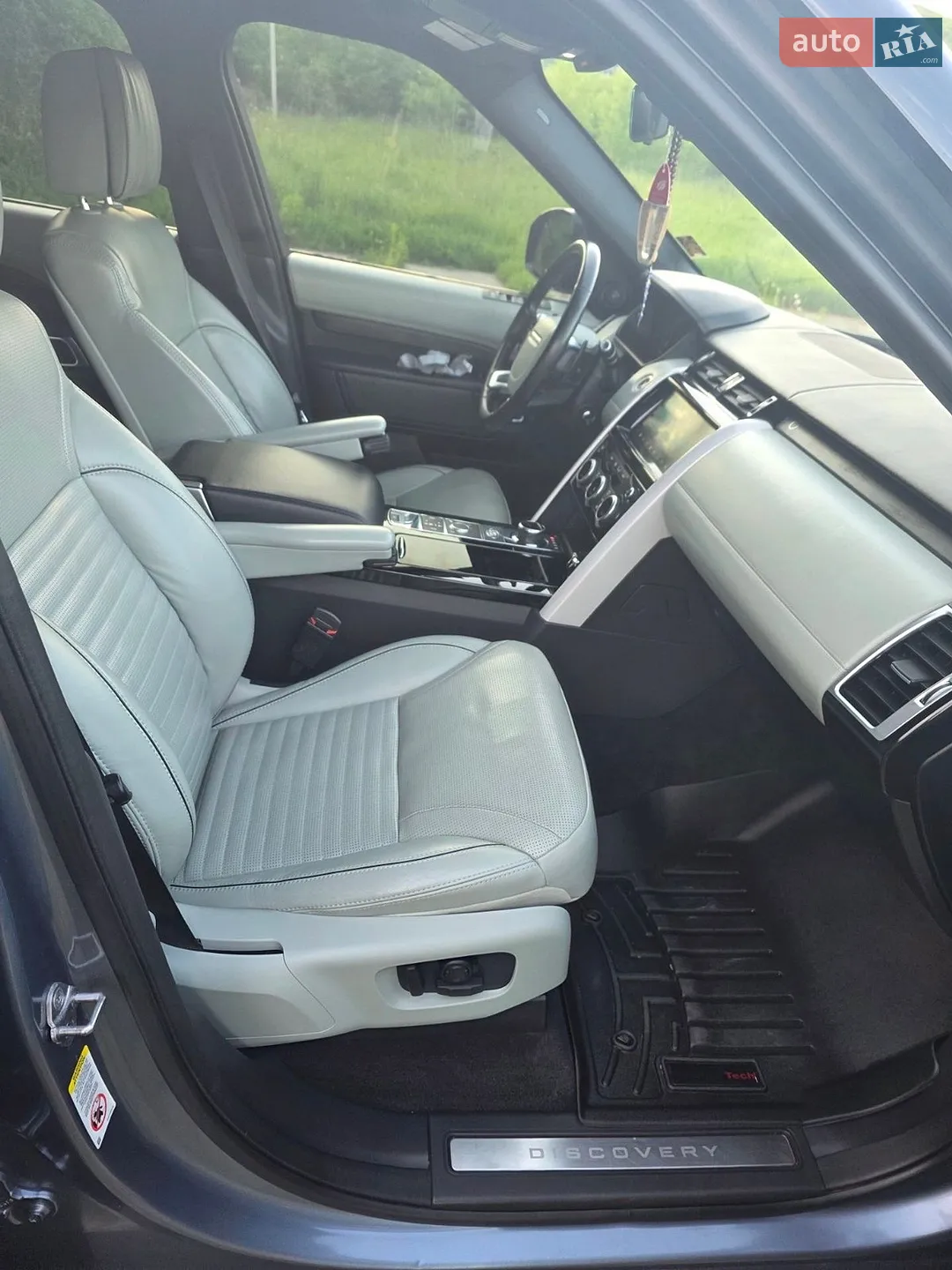 2018 Land Rover Discovery - мініатюра 115