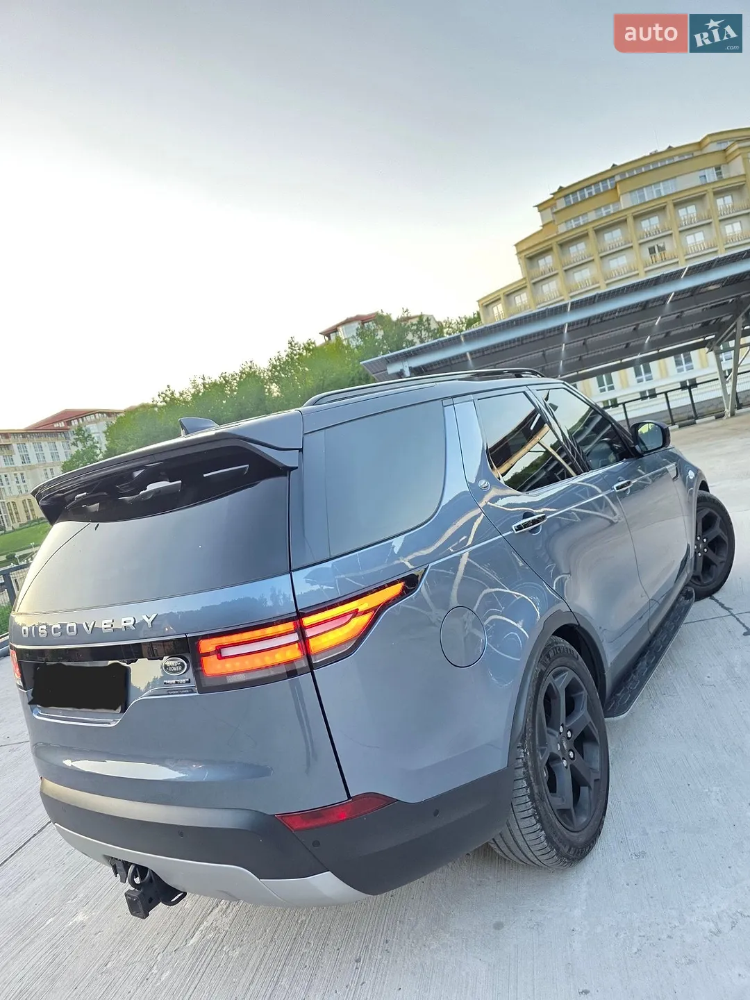 2018 Land Rover Discovery - мініатюра 36