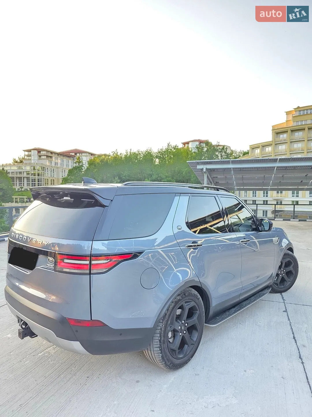 2018 Land Rover Discovery - мініатюра 32