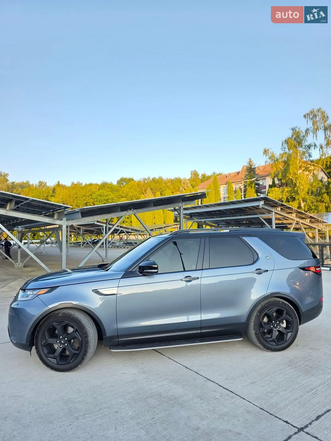 2018 Land Rover Discovery - мініатюра 37