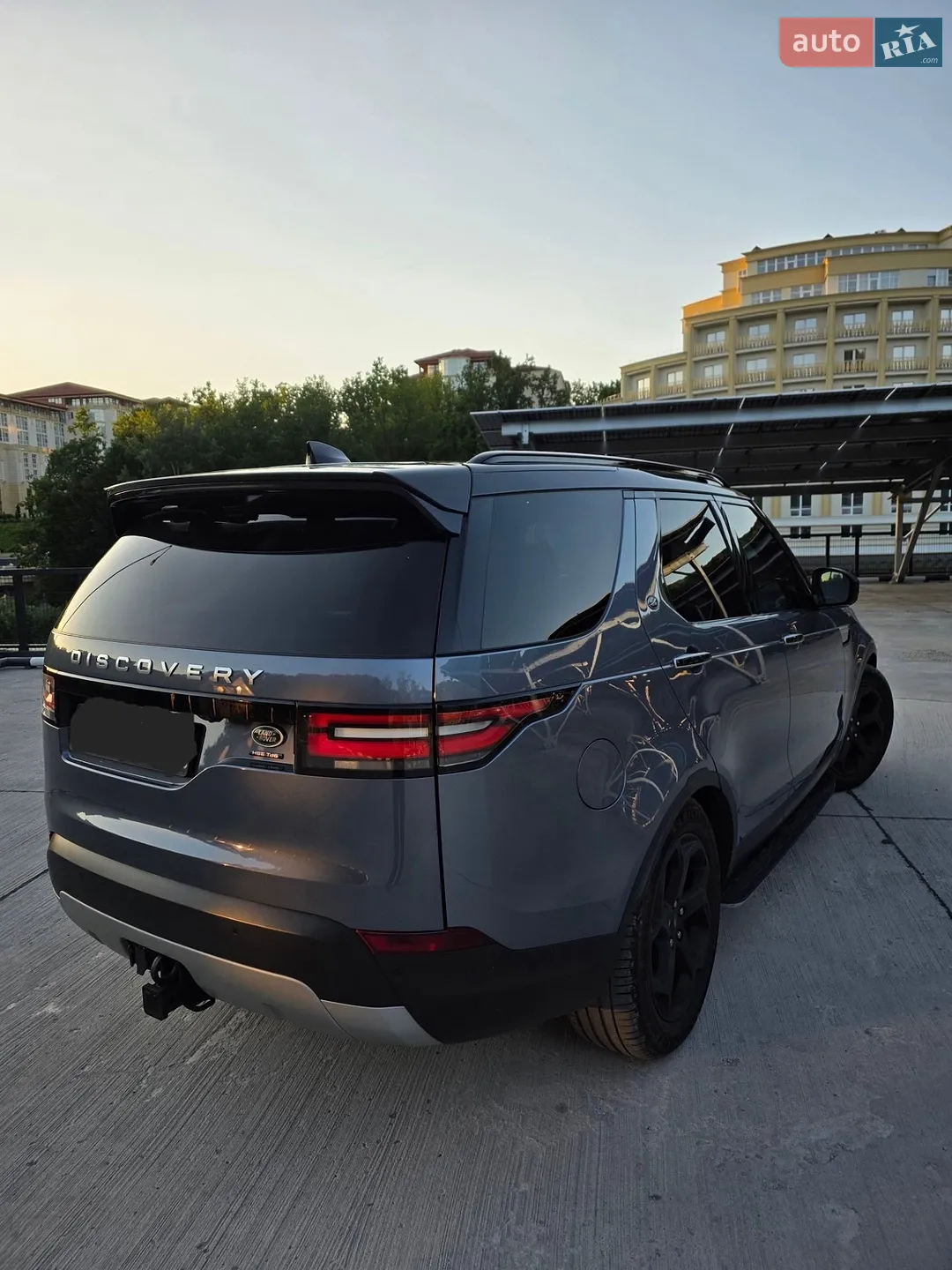 2018 Land Rover Discovery - мініатюра 21